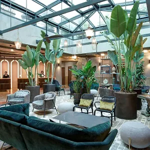 Doubletree By Hilton Monti Rzym